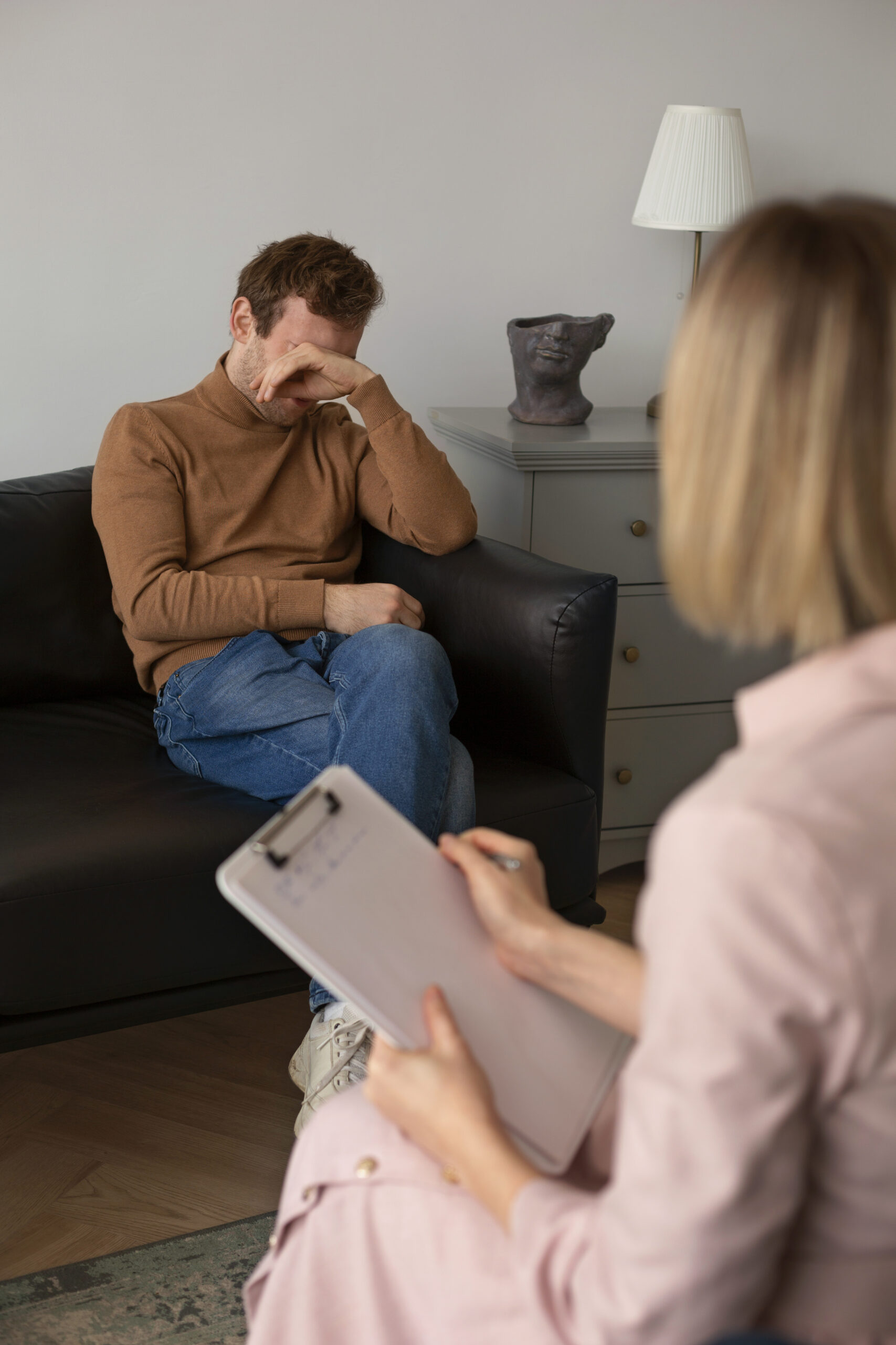 front-view-man-undergoing-therapy front-view-man-undergoing-therapy