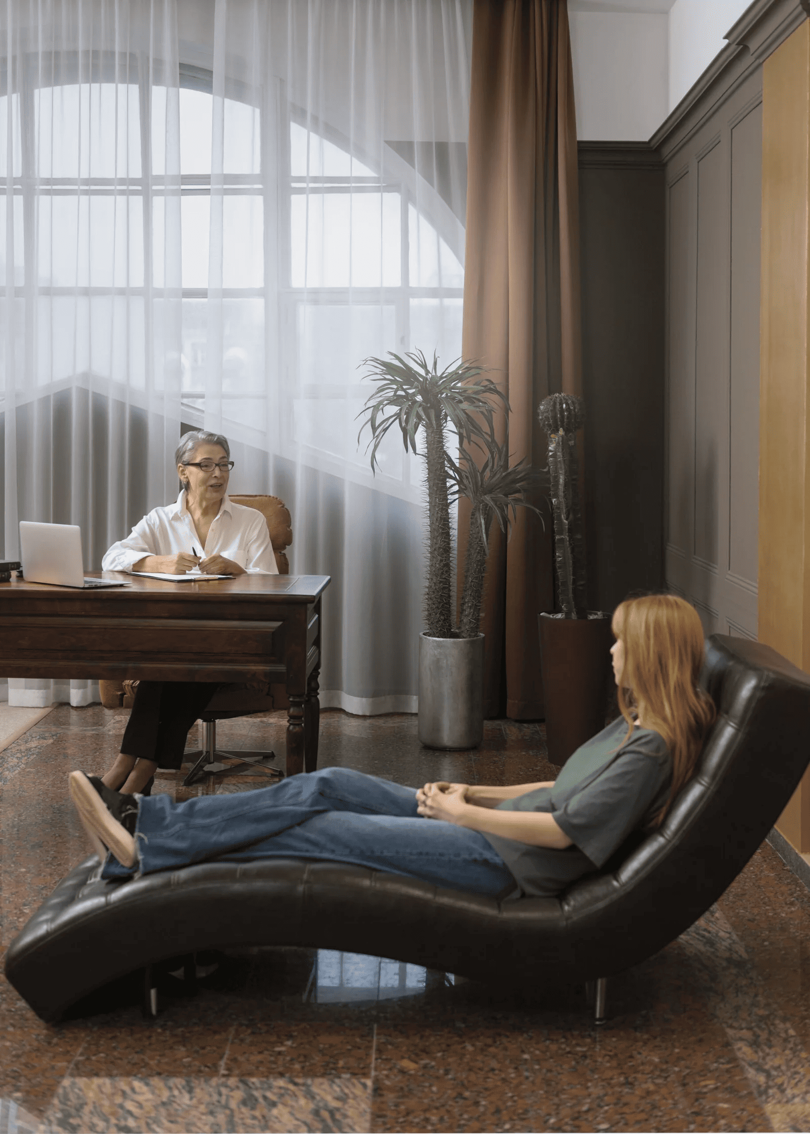 authentic-scene-young-person-undergoing-psychological-therapy authentic-scene-young-person-undergoing-psychological-therapy