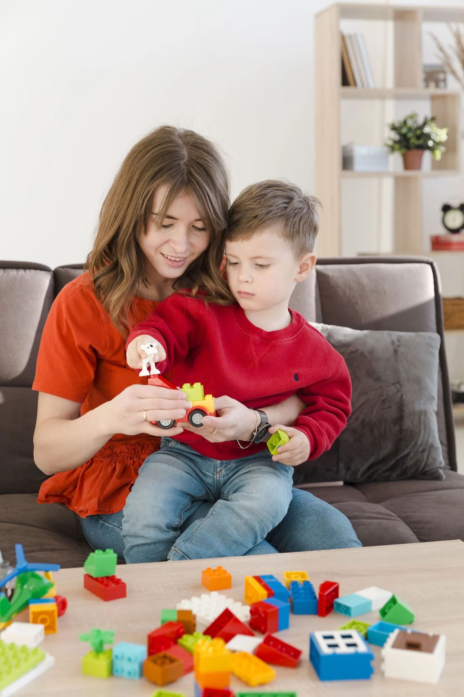 mom-helping-son-play mom-helping-son-play